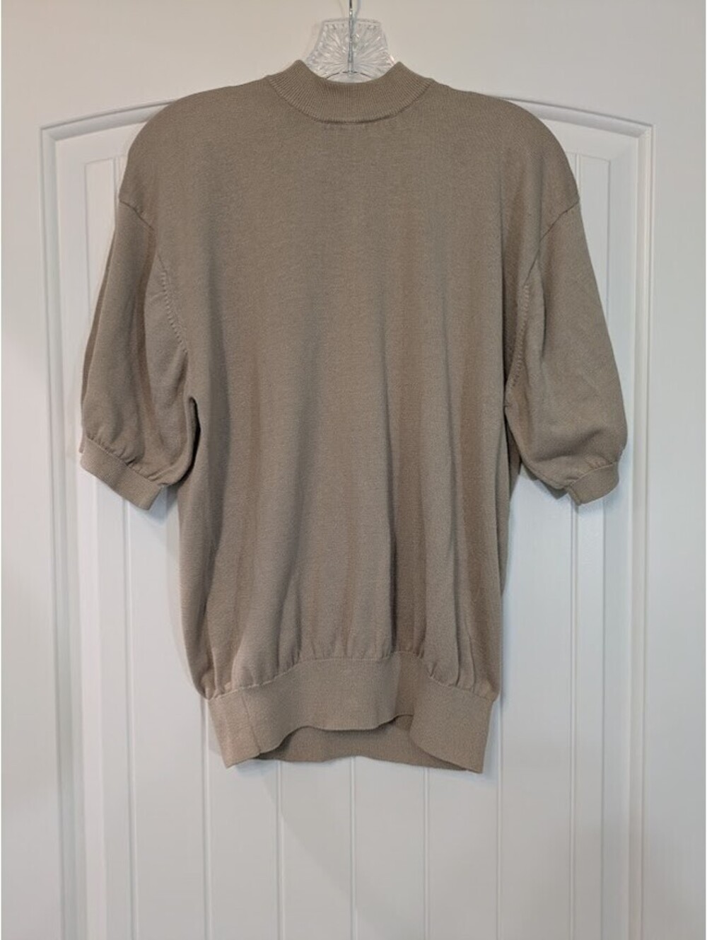 🤎 Baracuta Tan Silky Short‑Sleeve Sweater • XL • GUC